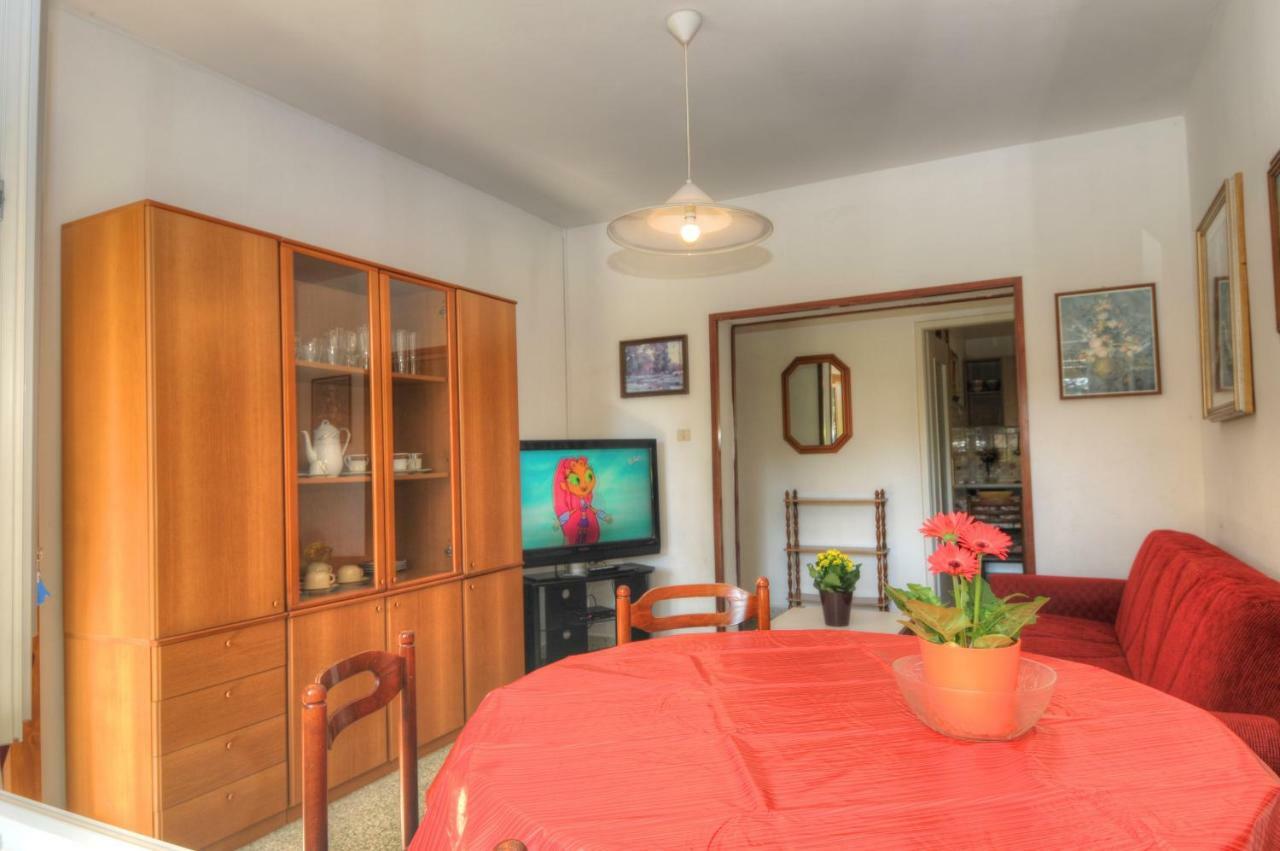 Residence Villa Laura Lignano Sabbiadoro Luaran gambar
