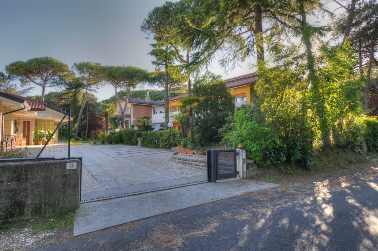 Residence Villa Laura Lignano Sabbiadoro Luaran gambar