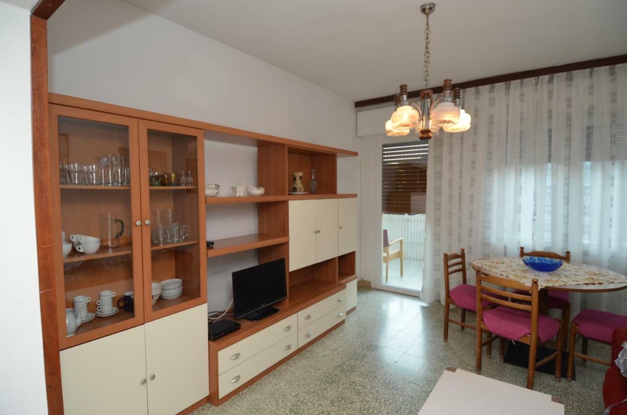 Residence Villa Laura Lignano Sabbiadoro Luaran gambar