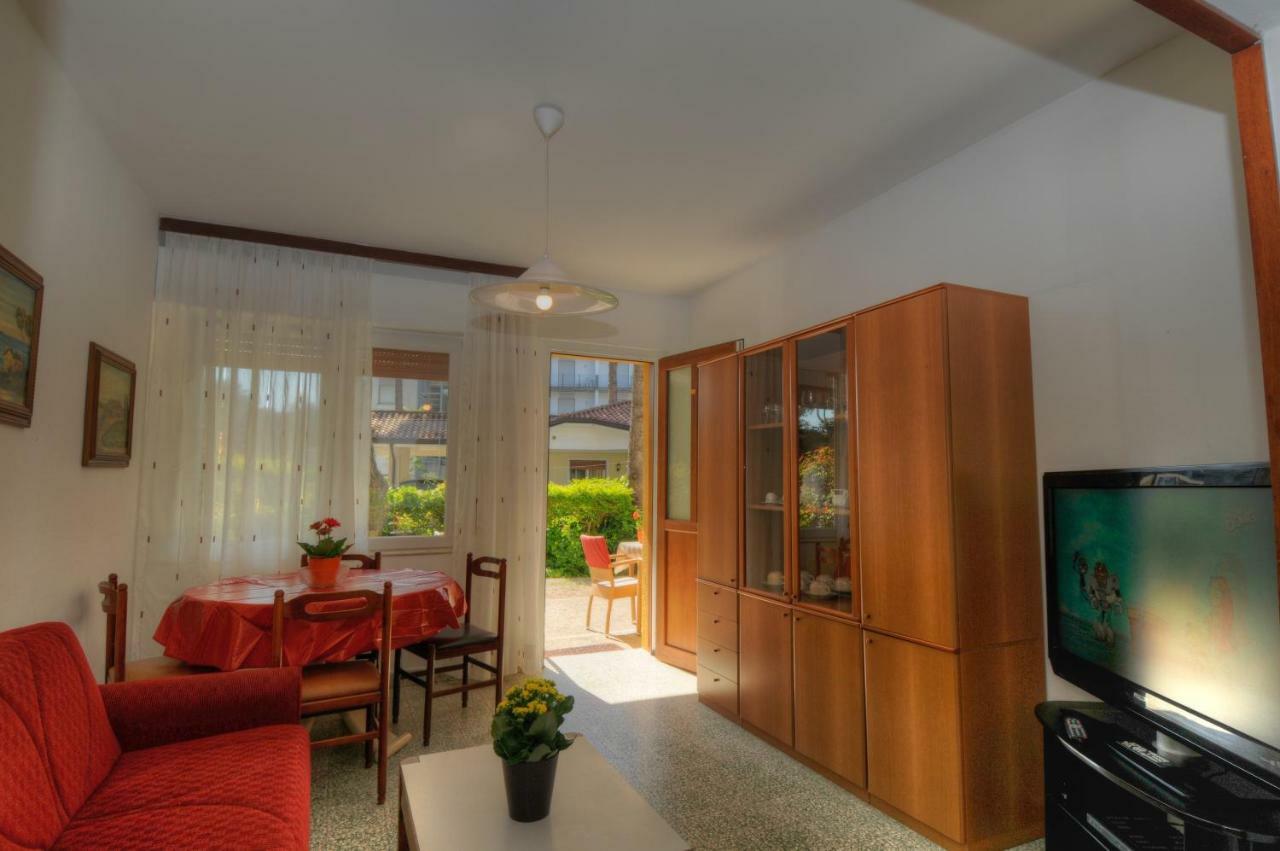 Residence Villa Laura Lignano Sabbiadoro Luaran gambar