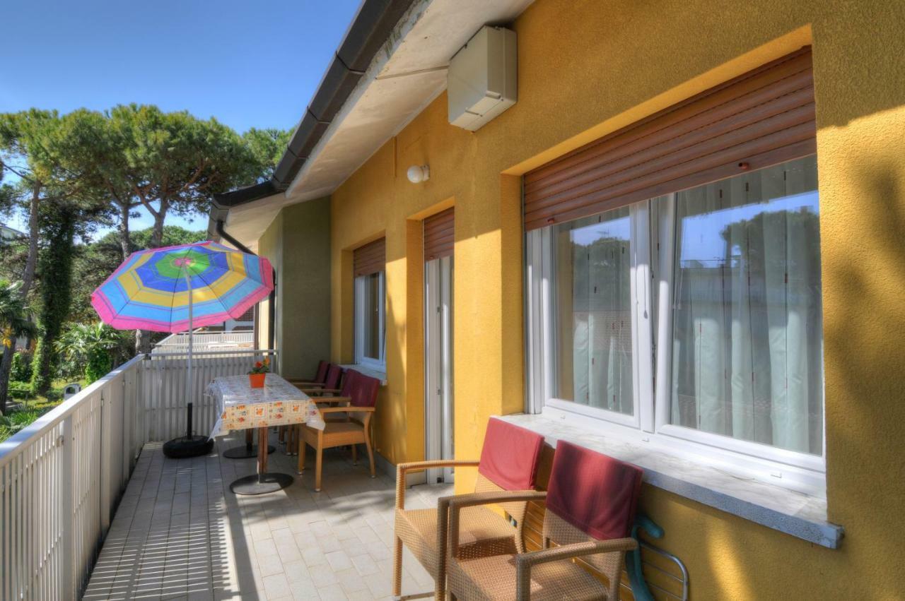 Residence Villa Laura Lignano Sabbiadoro Luaran gambar